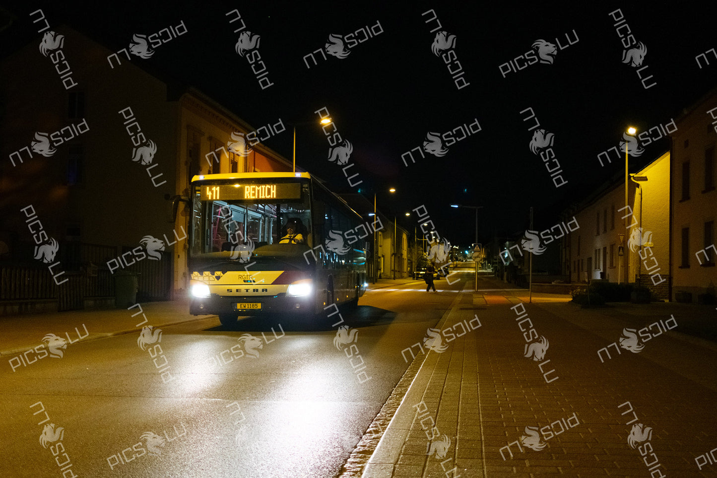 Night bus to Remich on Route 411