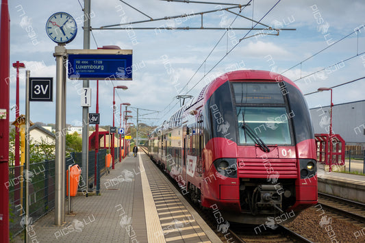 CFL train bound for Luxembourg at platform in Contern