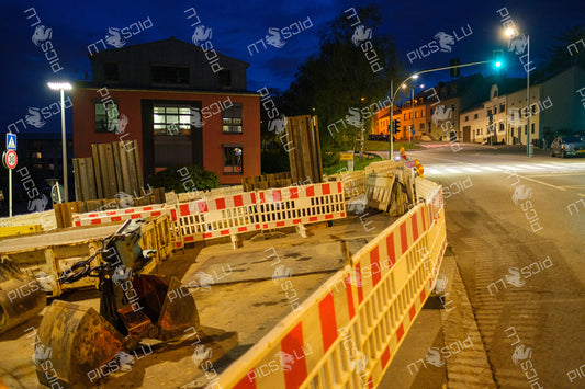 Nighttime roadworks in Sandweiler