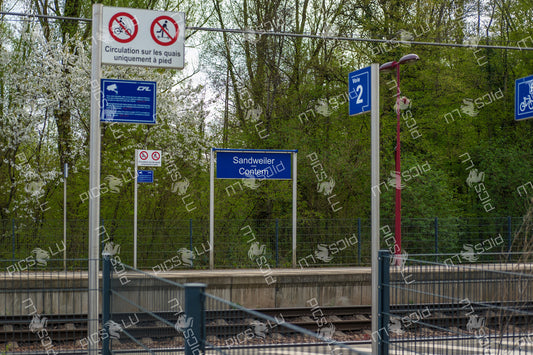 Sandweiler-Contern station platform view