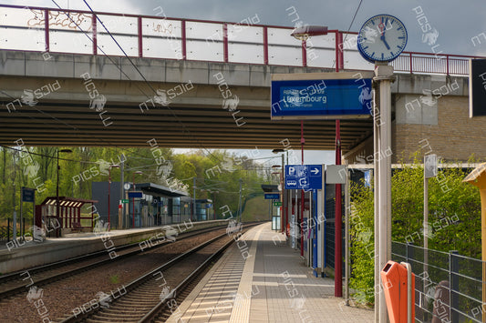 Platform at Sandweiler-Contern railway station with route to Luxembourg