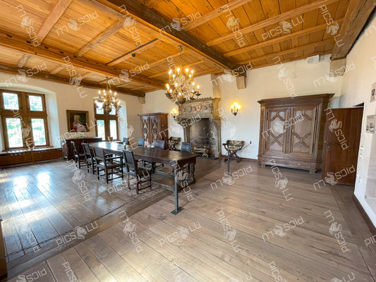 Elegant banquet room in Vianden Castle