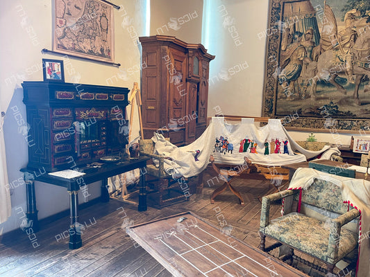 Embroidery and antique furniture in Vianden Castle