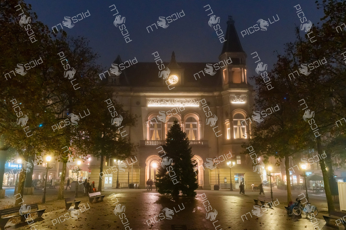 Christmas Season at Place d'Armes